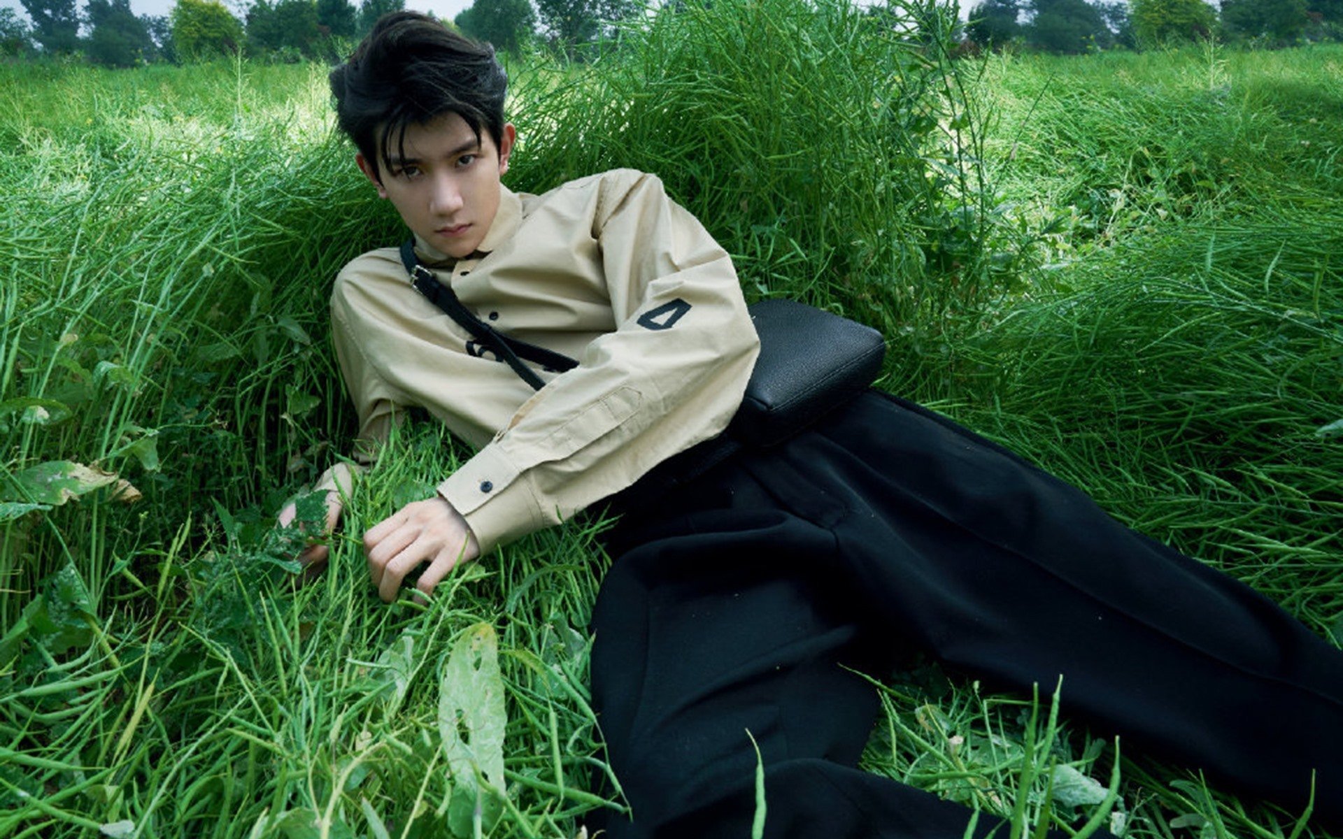 湖人逆转独行侠,詹姆斯第四节连砍14分率队翻盘,nba_湖人胜骑士 詹姆斯复出砍26分