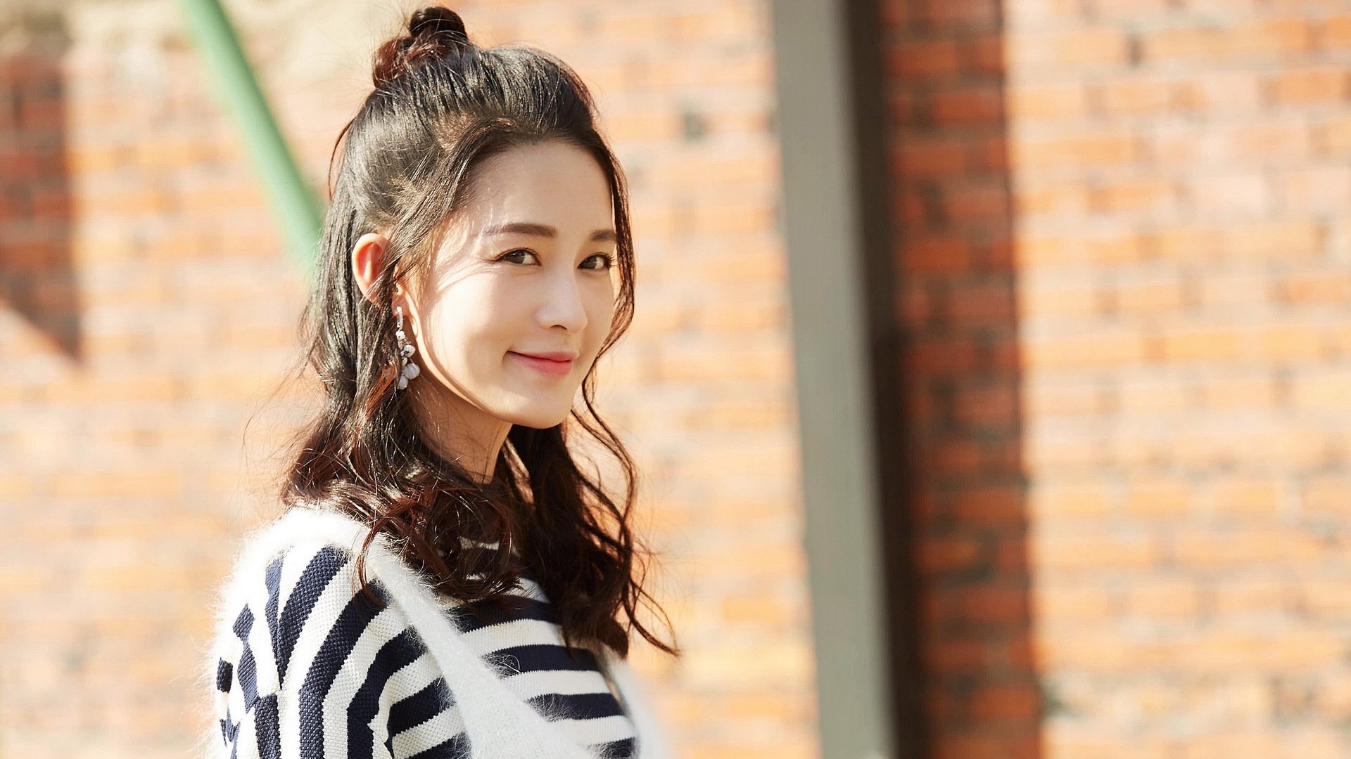 蝶泳配速策略成效显著,蝶泳 配合